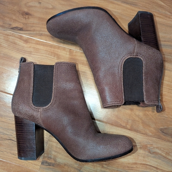 Tory Burch Leather Chelsea Boot Mocha Brown Heel Booties Women's 7 Western Boho - Picture 1 of 12